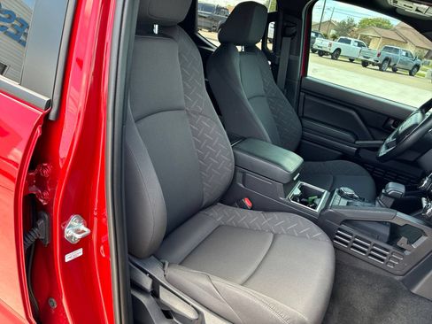 Used 2026 Toyota Tacoma SR5 AWD/4WD image 11