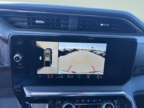 Used 2025 GMC Sierra 1500 Denali w/ Denali Reserve Package AWD/4WD image 25