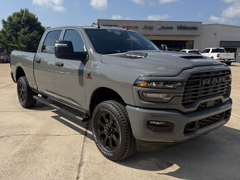 New 2026 RAM 2500 Tradesman AWD/4WD image 14