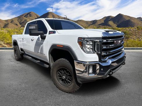 Used 2023 GMC Sierra 3500 SLE w/ SLE Value Package AWD/4WD image 4