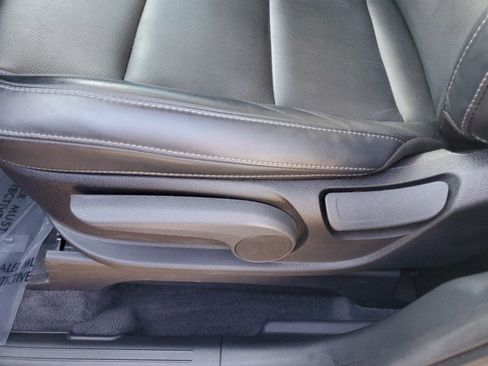 Used 2021 Kia Telluride LX image 20