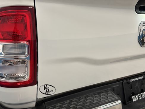 Used 2024 RAM 3500 Tradesman w/ Chrome Appearance Group AWD/4WD image 36