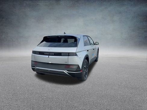 New 2024 Hyundai Ioniq 5 SEL image 20