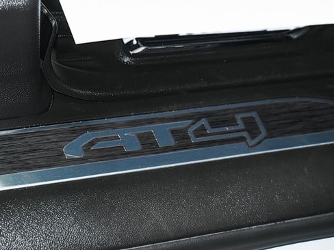 Used 2024 GMC Sierra 1500 AT4 w/ Technology Package image 16