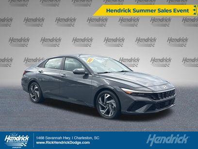 Used 2025 Hyundai Elantra Limited