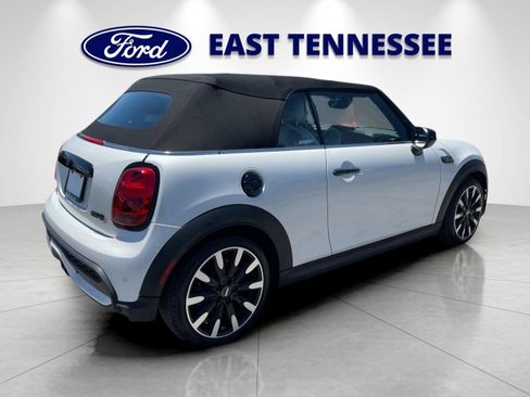Used 2023 MINI Cooper S FWD image 3