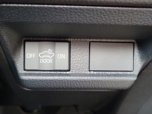 Used 2024 Toyota Tacoma TRD Sport RWD image 14