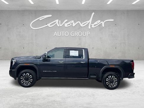 Used 2025 GMC Sierra 2500 Denali Ultimate AWD/4WD image 16