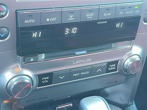 Used 2021 Lexus GX 460 Premium w/ Premium Package image 14