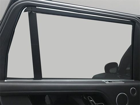 Used 2020 Land Rover Range Rover Long Wheelbase HSE image 13