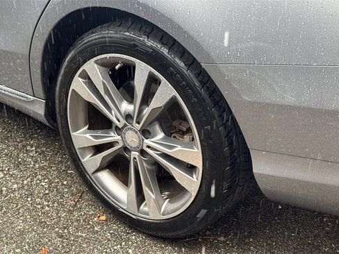 Used 2016 Mercedes-Benz C 300 Sedan image 8