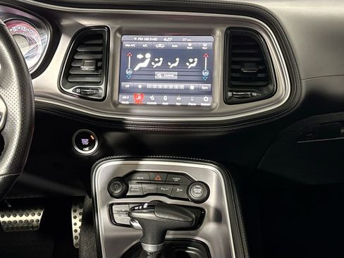 Used 2022 Dodge Challenger R/T Scat Pack w/ T/A Package image 23