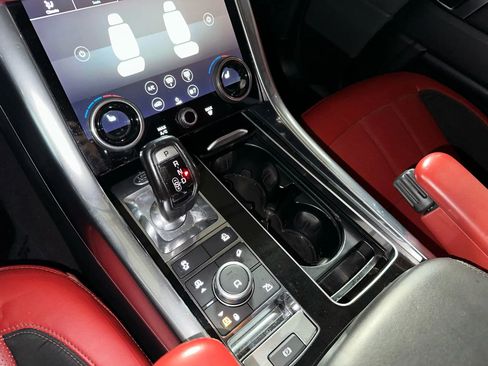 Used 2018 Land Rover Range Rover Sport Supercharged image 29