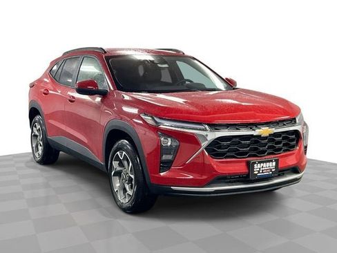 New 2026 Chevrolet Trax LT w/ Driver Confidence Package image 1