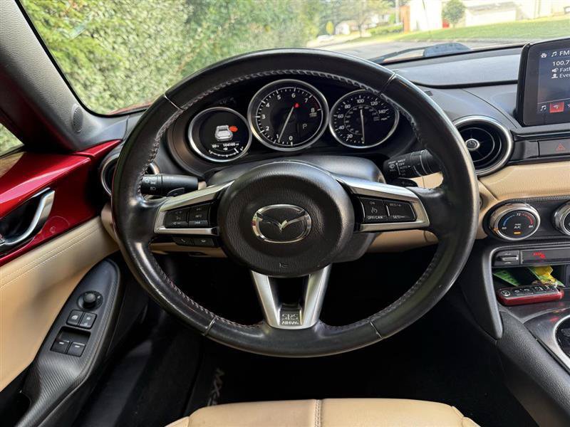 Used 2019 MAZDA MX-5 Miata RF Grand Touring RWD image 20