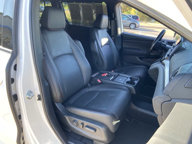 Used 2025 Honda Odyssey Sport-L image 22
