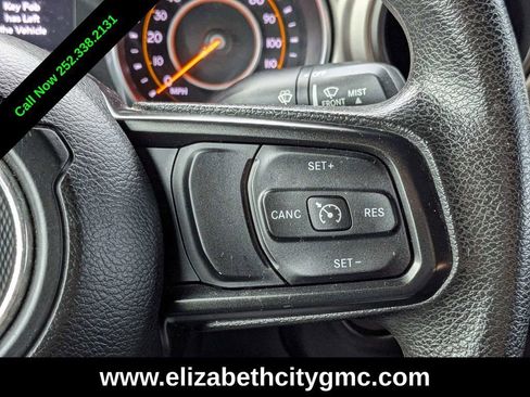 Used 2018 Jeep Wrangler Unlimited Sport image 22