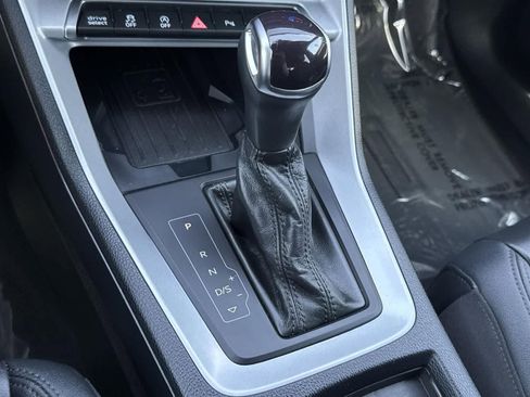 Used 2024 Audi Q3 2.0T Premium image 14
