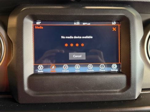 Used 2023 Jeep Wrangler Unlimited w/ Cold Weather Group AWD/4WD image 28