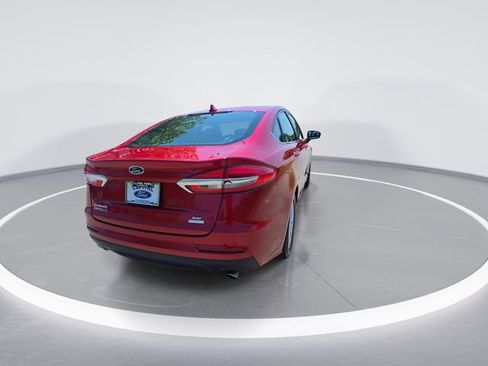 Used 2020 Ford Fusion SE FWD image 7