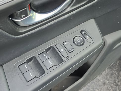 Certified 2023 Honda CR-V Sport image 19