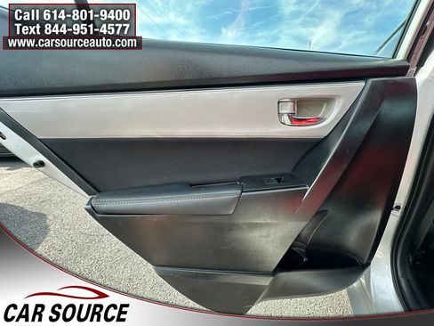 Used 2016 Toyota Corolla LE FWD image 22