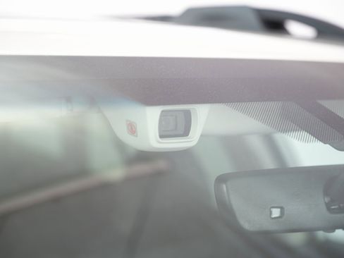 Used 2020 Subaru Outback Limited XT image 70