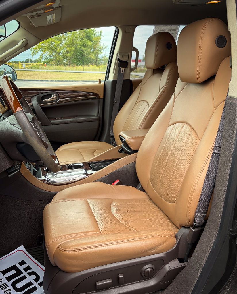Used 2014 Buick Enclave Leather FWD image 18