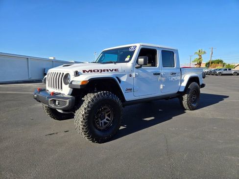 Used 2021 Jeep Gladiator Mojave image 2