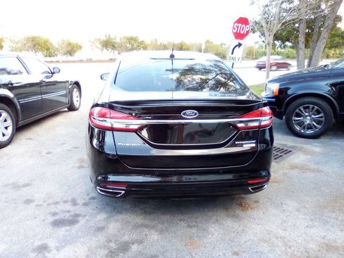 Used 2017 Ford Fusion Titanium FWD image 5