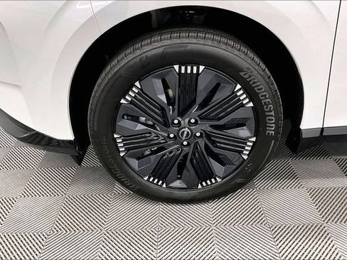 New 2026 Nissan Murano Platinum AWD/4WD image 12