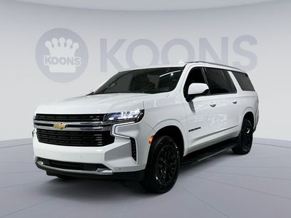 Used 2024 Chevrolet Suburban LT