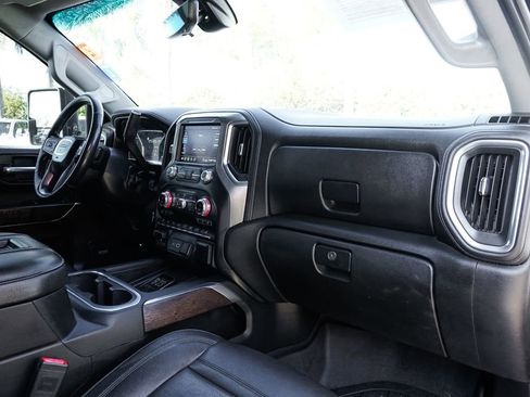 Used 2020 GMC Sierra 2500 Denali w/ Denali Ultimate Package image 40
