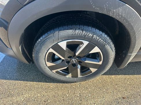 New 2026 Nissan Kicks SV w/ SV Premium Package image 36