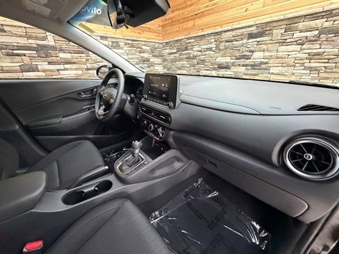 Used 2023 Hyundai Kona SEL AWD/4WD image 30