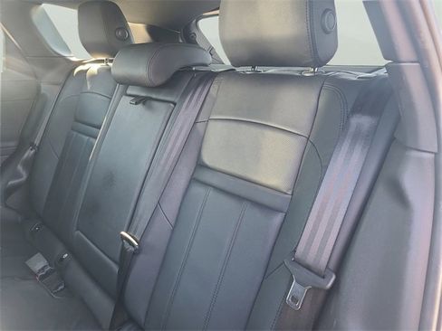 Used 2024 Land Rover Range Rover Evoque S image 12