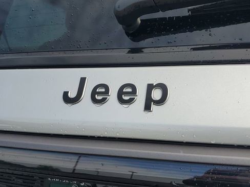 New 2026 Jeep Grand Wagoneer Limited AWD/4WD image 7
