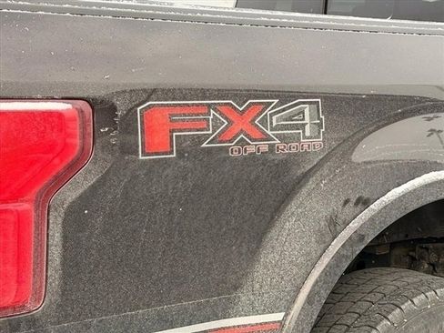 Used 2018 Ford F150 Lariat w/ Equipment Group 502A Luxury image 10