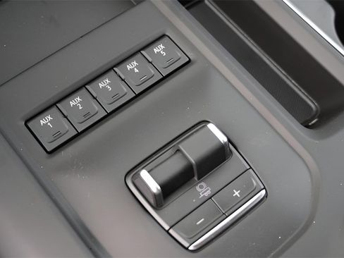 New 2026 GMC Sierra 2500 Denali Ultimate w/ Max Trailering Package image 15