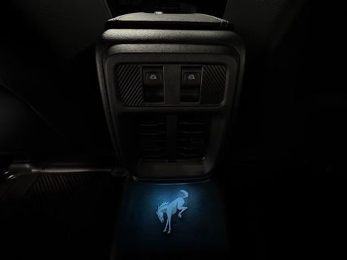 Used 2025 Ford Bronco Outer Banks image 11