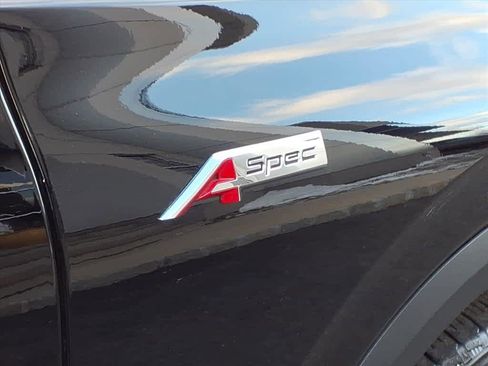 Used 2023 Acura MDX A-Spec image 8