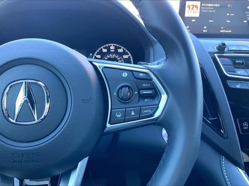 Used 2025 Acura RDX SH-AWD image 23