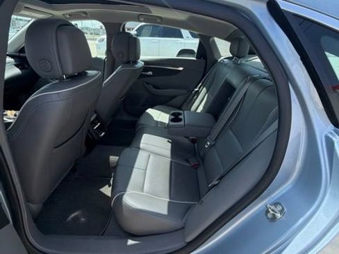 Used 2014 Chevrolet Impala LTZ FWD image 14