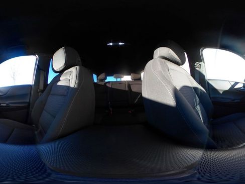 Used 2025 Chevrolet Equinox LT image 42