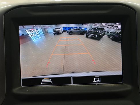 Used 2022 Chevrolet Silverado 1500 Custom image 27