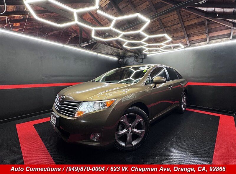 Used 2009 Toyota Venza AWD image 2