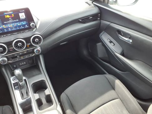 Used 2024 Nissan Sentra SV image 22