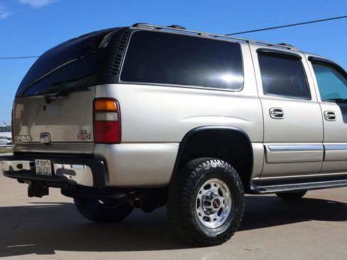Used 2002 GMC Yukon XL 2500 SLT image 4