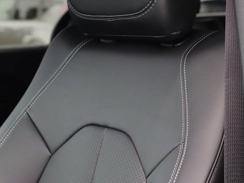 New 2026 Chrysler Pacifica Select image 15