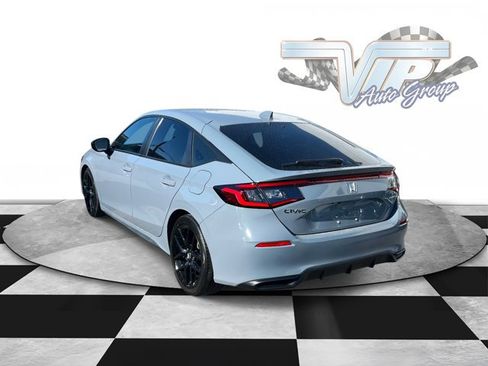 Used 2022 Honda Civic Sport image 3